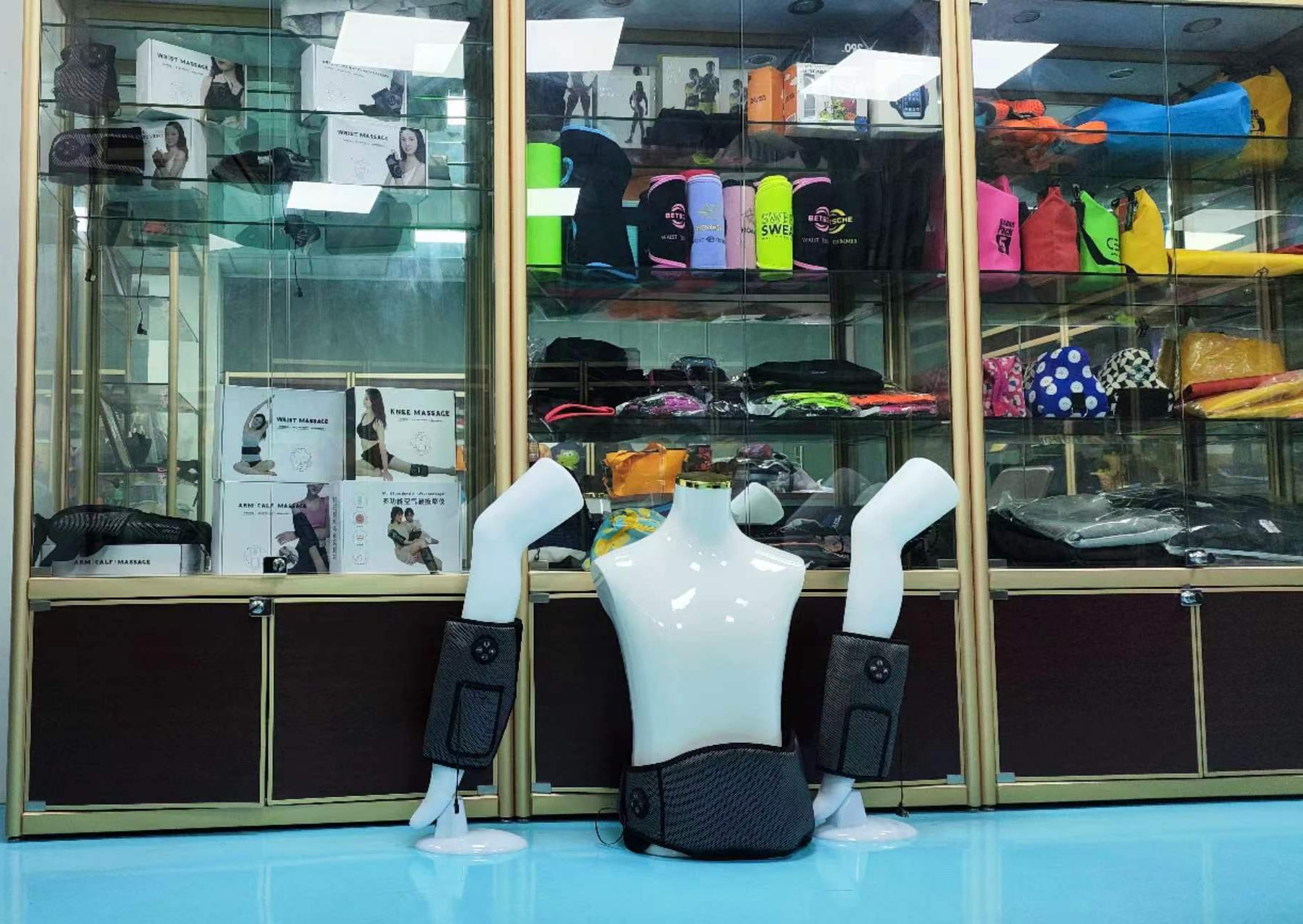 마사지기 제품 진열대